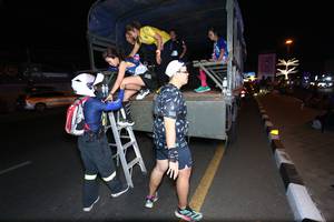 BIB: 
                            <button type="button" onclick="openModal(23016648)" class="btn btn-primary btn-sm float-right btn-popup" data-toggle="modal" data-target=".modal-high-quality">
                        <i class="fas fa-shopping-cart"></i> Add to Cart
                    </button>
                                            <button type="button" onclick="isThisMe(23016648, true)" class="btn btn-success btn-sm float-right btn-popup btn-isme hidden" data-toggle="tooltip" data-placement="bottom" title="นี่คือรูปของคุณใช่ไหม คลิกที่นี่เพื่อเอาเข้าอัลบั้ม">
                        <i class="fas fa-plus"></i> Add to album
                    </button>
                    <button type="button" onclick="isThisMe(23016648, false)" class="btn btn-warning btn-sm float-right btn-popup btn-isnotme hidden">
                        <i class="fas fa-ban"></i> Remove from album
                    </button>